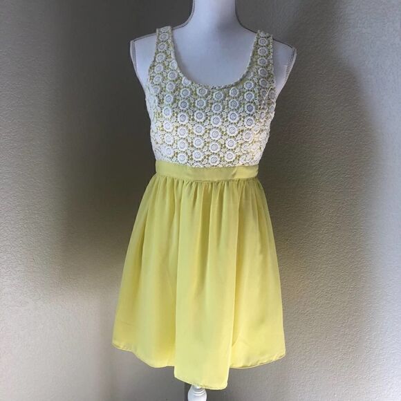 Yellow crochet top sundress  - Picture 1 of 6